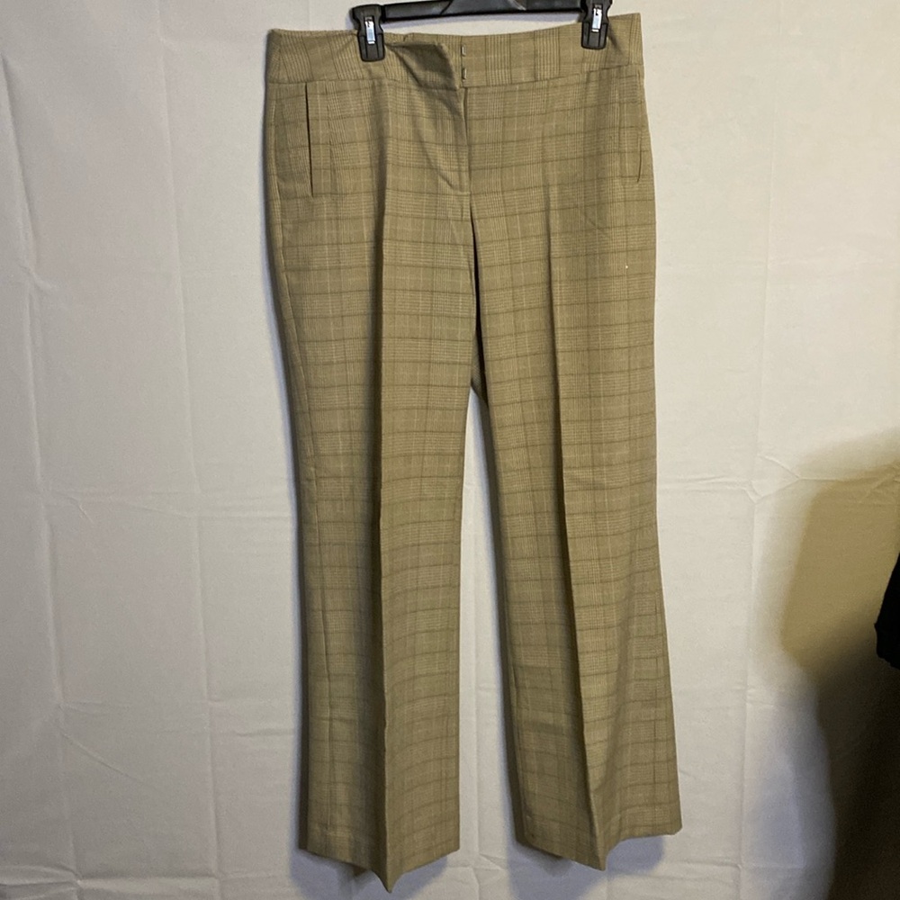 Rafella dress pants pocket in front and back